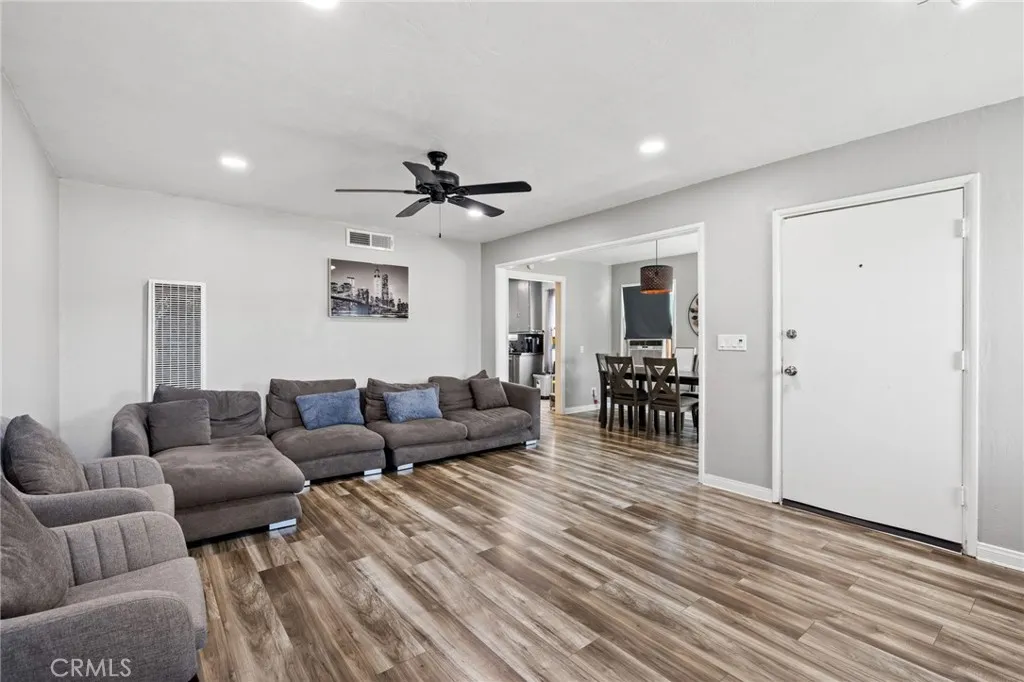 Additional image 17 of 321 Circle Drive, Bakersfield, CA 93308