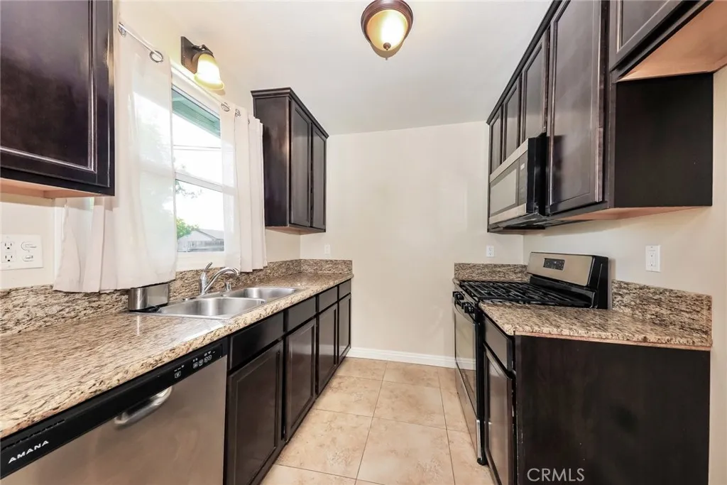 Additional image 7 of 4765 Sunnyside Dr, Riverside, CA 92506