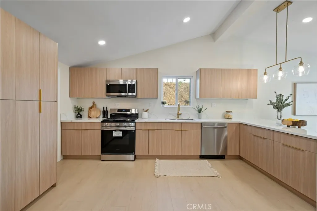 Additional image 7 of 18640 Kimbrough Street, Canyon Country, CA 91351