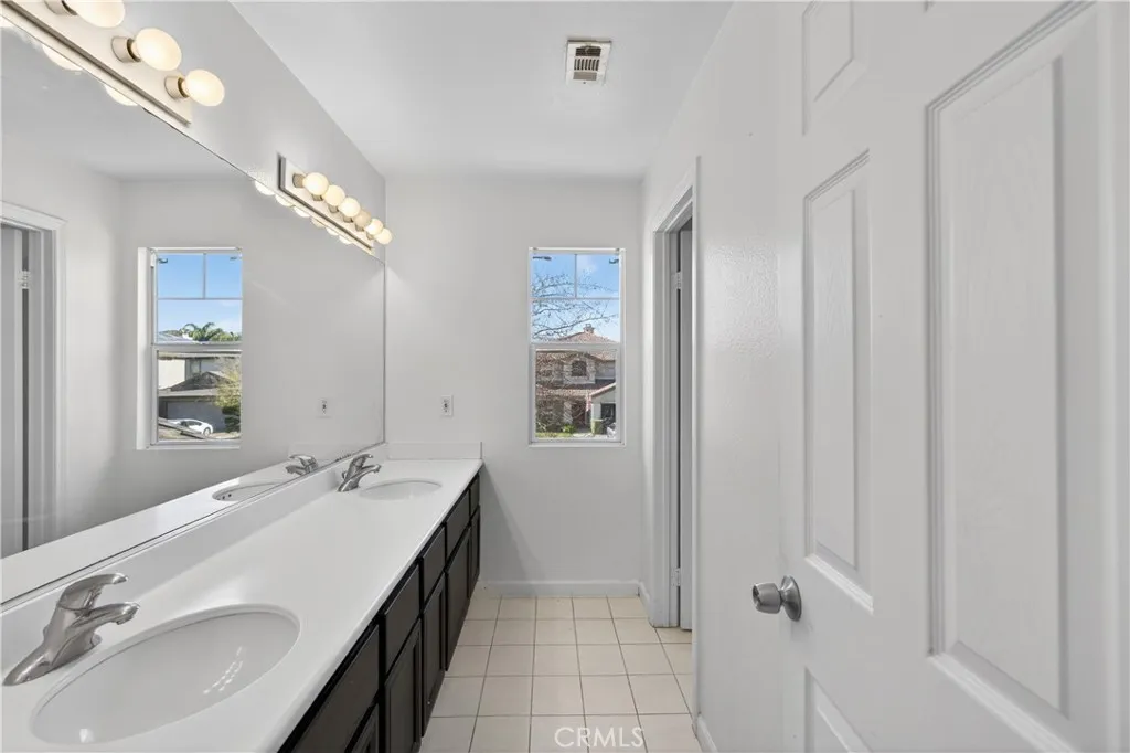 Additional image 36 of 28504 Old Coach Ct, Saugus, CA 91390