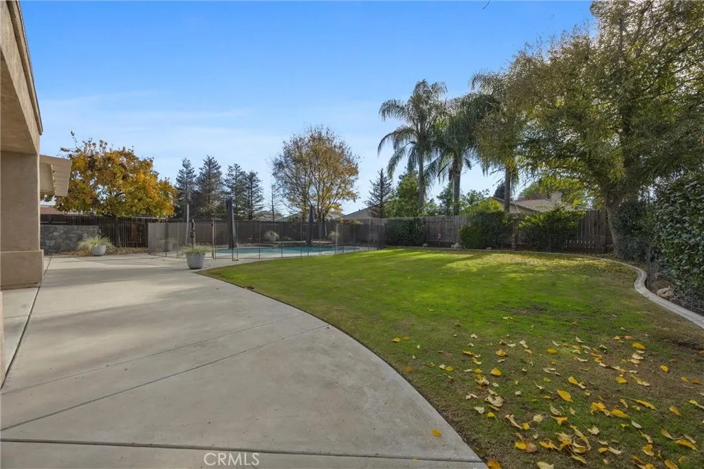 Additional image 125 of 12809 Trafalgar Square Dr, Bakersfield, CA 93312