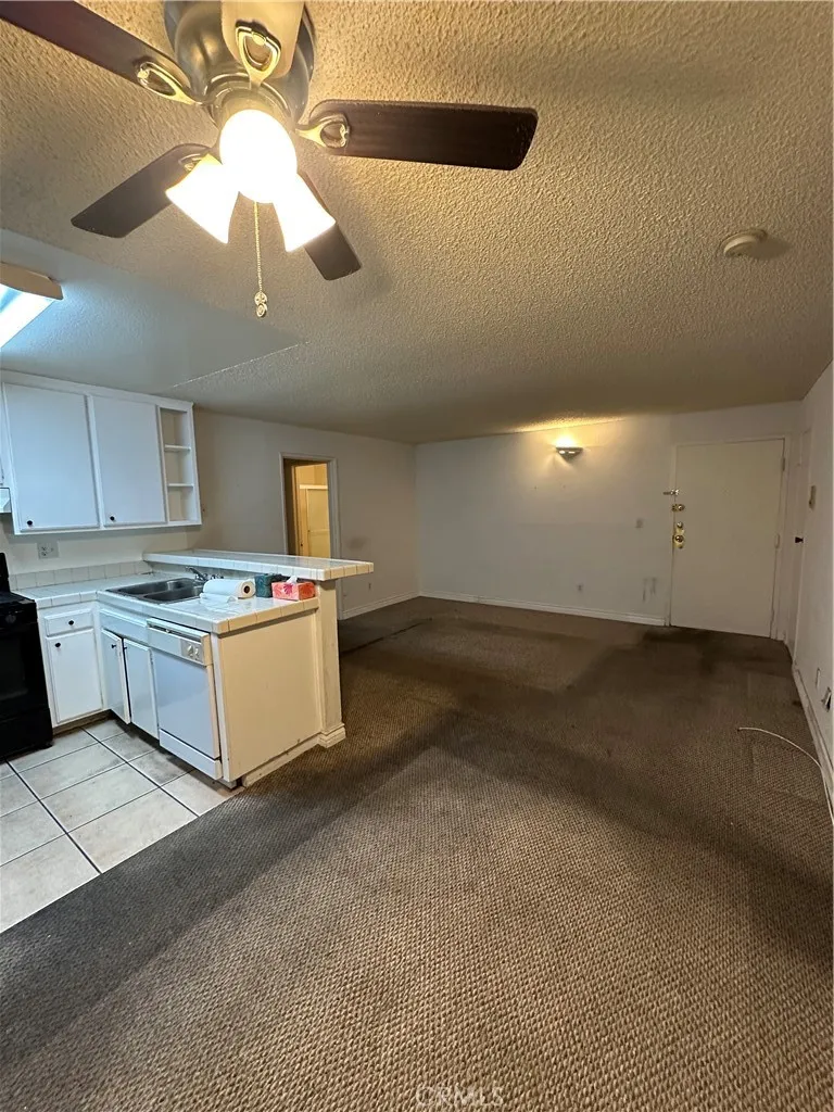 Additional image 16 of 18530 Hatteras Street Unit 212, Tarzana, CA 91356