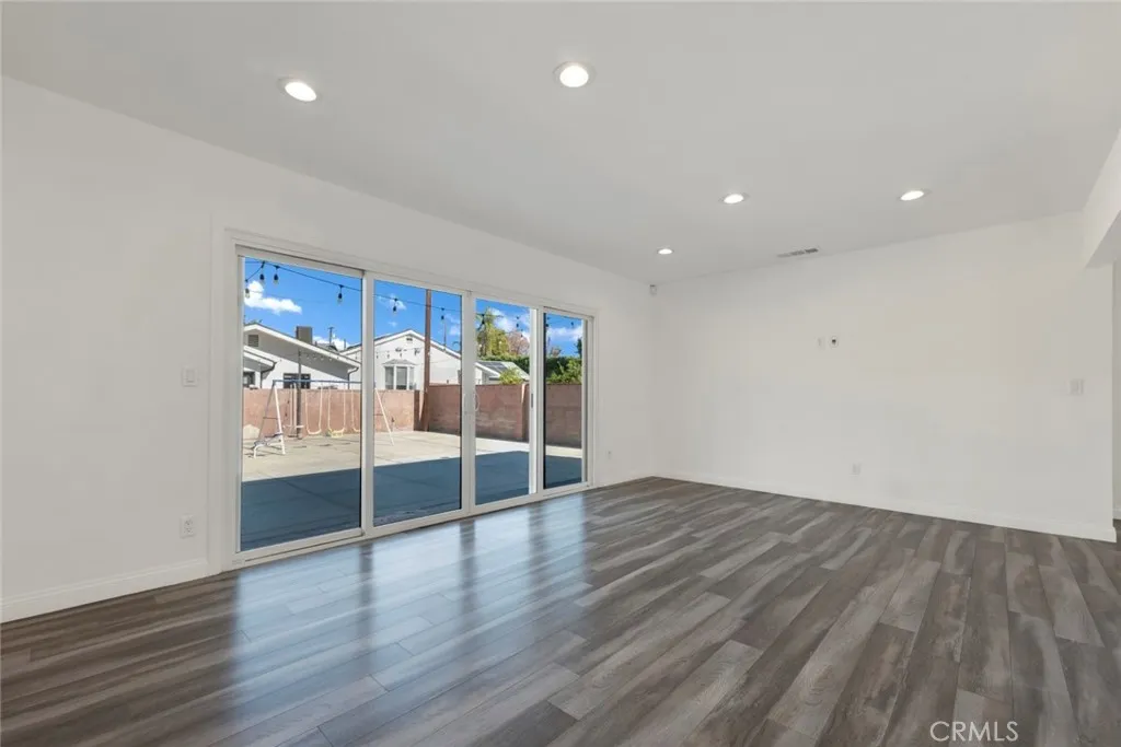Additional image 39 of 13321 Blythe Street, North Hollywood, CA 91605
