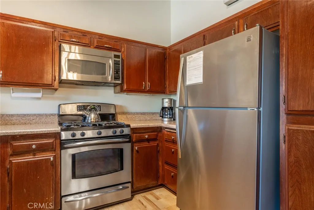 Additional image 11 of 221 Canyon Blvd Unit 206, Mammoth Lakes, CA 93546