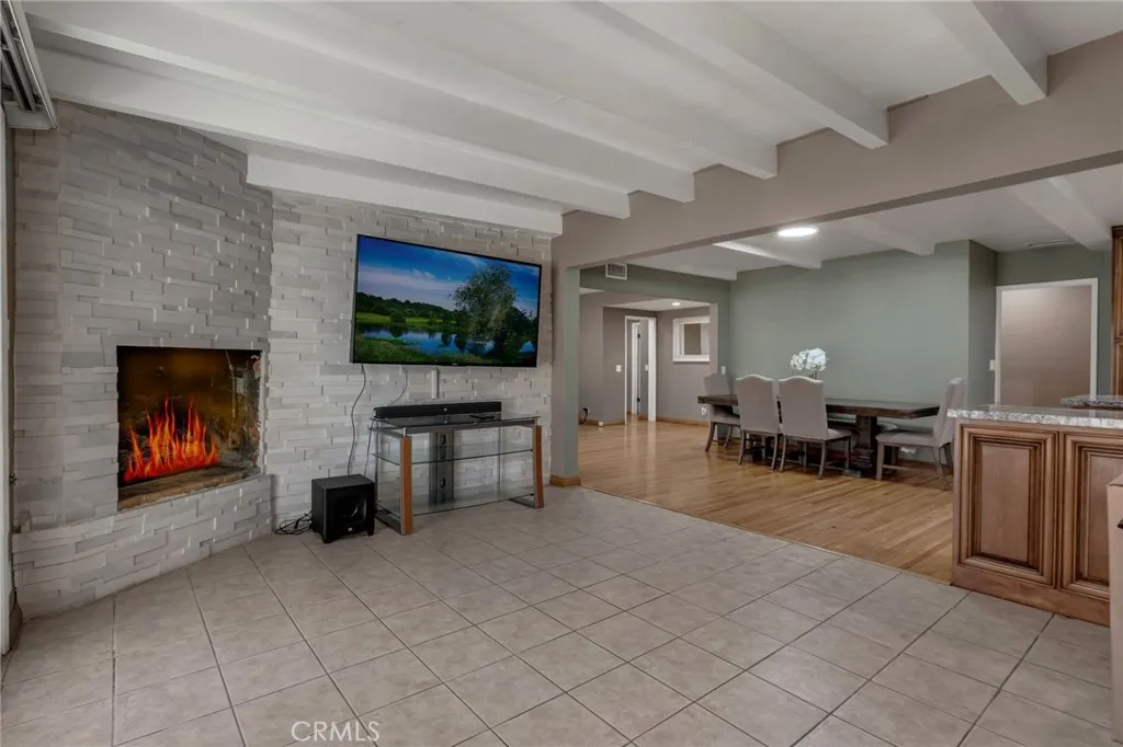 Additional image 73 of 10624 S 6th Ave, Inglewood, CA 90303