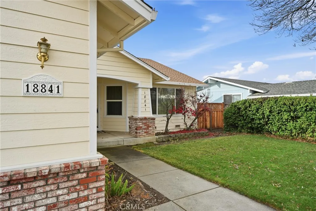 Additional image 4 of 18841 Spyglass Rd, Hidden Valley Lake, CA 95467