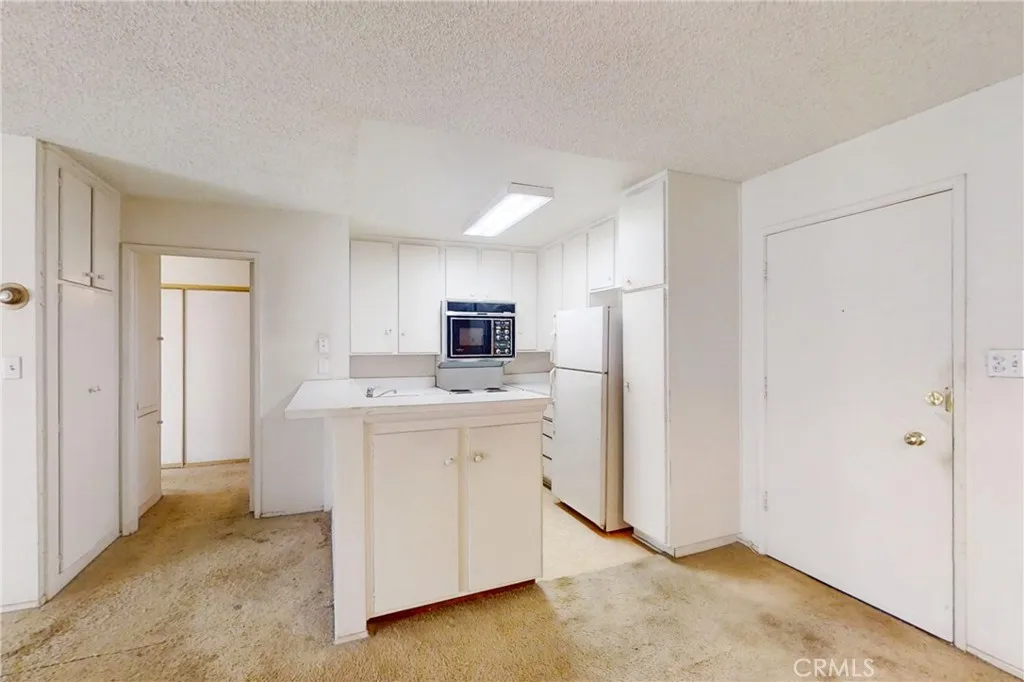 Additional image 43 of 11750 W Sunset Boulevard Unit 214, Los Angeles, CA 90049