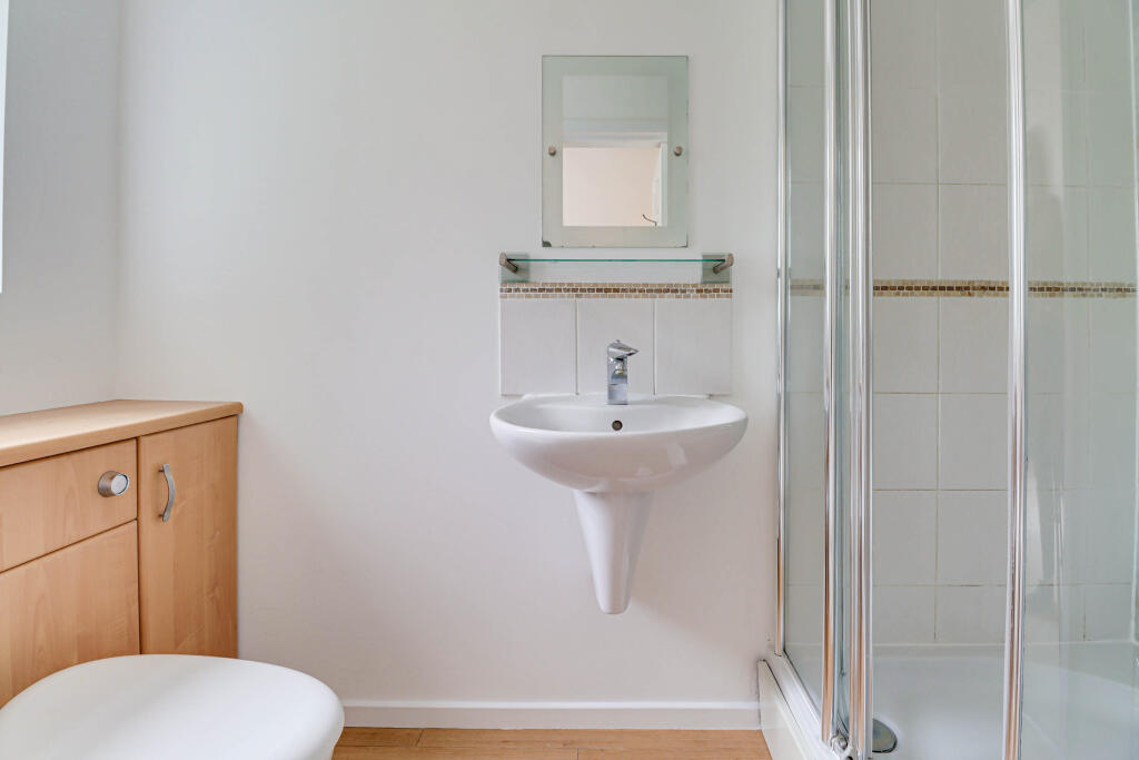 Additional image 18 of Tippendell Lane, Chiswell Green, St Albans, AL2