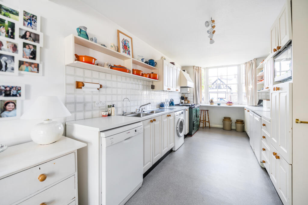 Additional image 13 of Cravells Road, Harpenden, AL5