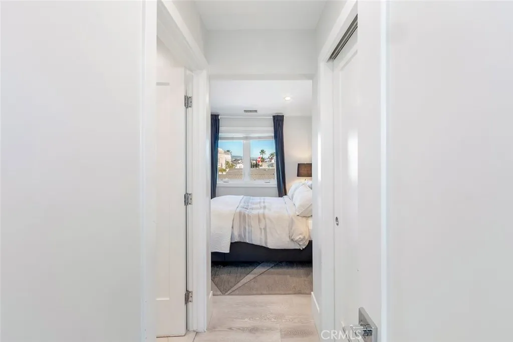 Additional image 37 of 417 E Bay Ave, Newport Beach, CA 92661