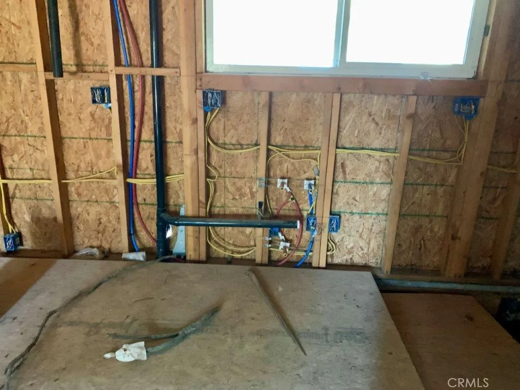 Additional image 4 of 33130 Ridge Road, Running Springs, CA 92382