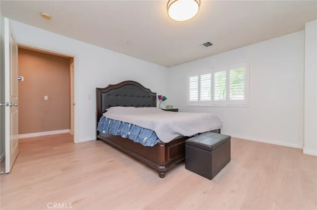 Additional image 11 of 819 W Duarte Road, Monrovia, CA 91016