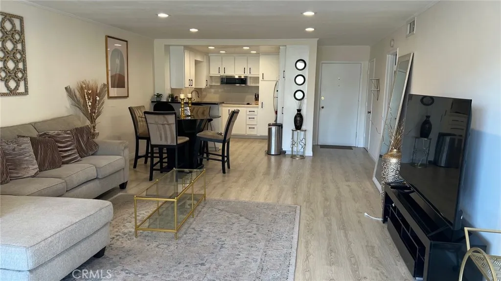 Additional image 9 of 1299 Cordova Street Unit 107, Pasadena, CA 91106