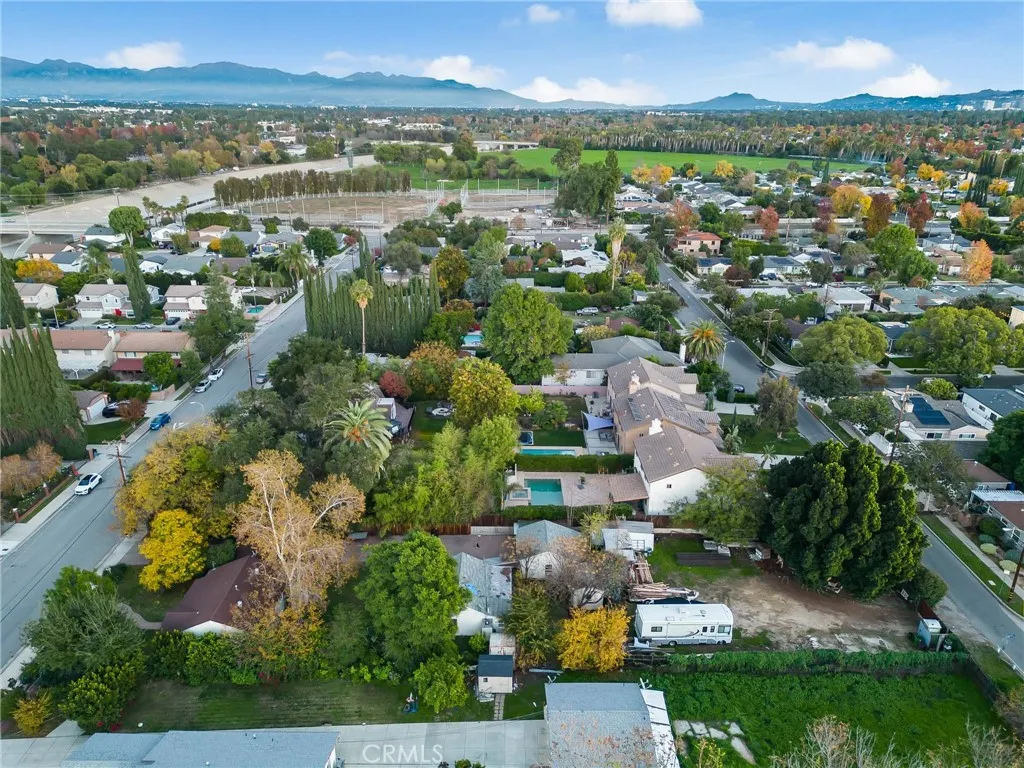 Additional image 122 of 17806 Erwin St, Encino, CA 91316