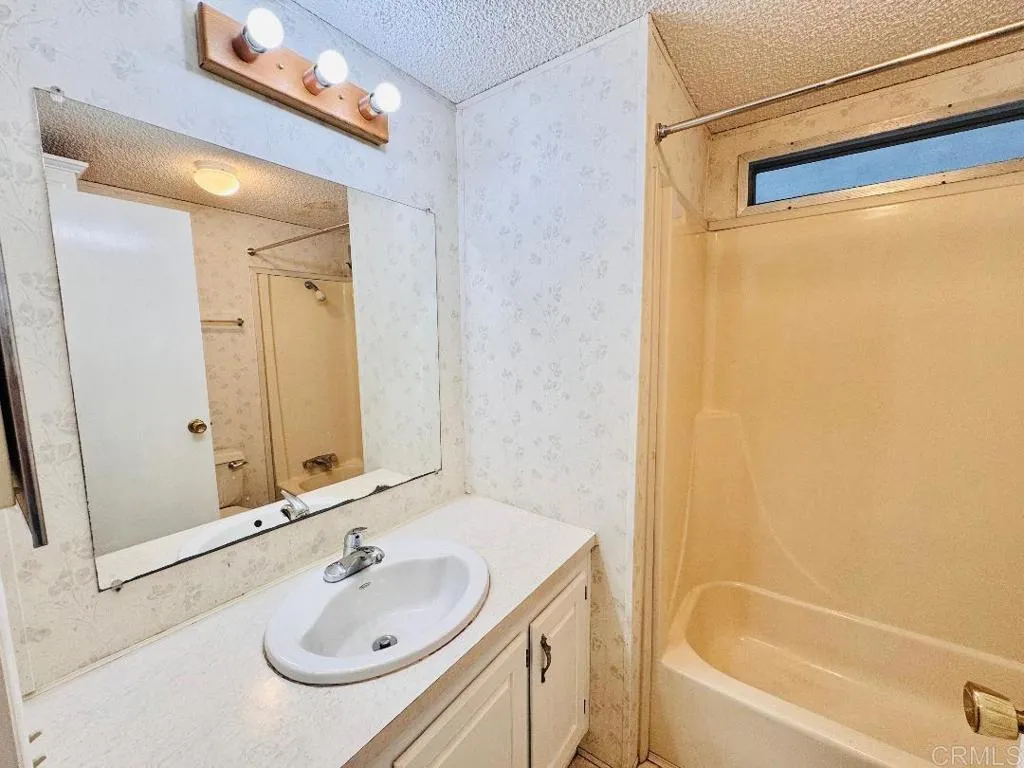 Additional image 55 of 2888 Iris Avenue Unit 84, San Diego, CA 92154