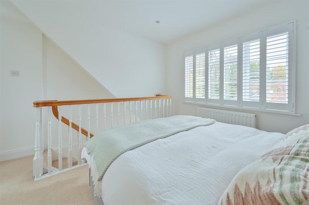 Additional image 8 of Westfield Road, Harpenden