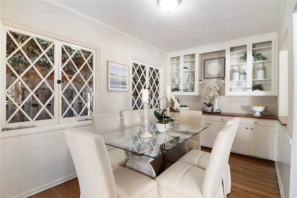 Additional image 14 of 1324 W Morningside Dr, Burbank, CA 91506