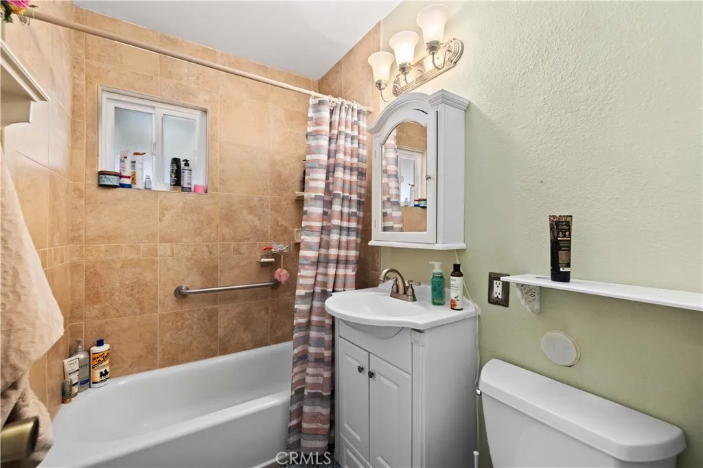 Additional image 33 of 45461 3rd St E, Lancaster, CA 93535