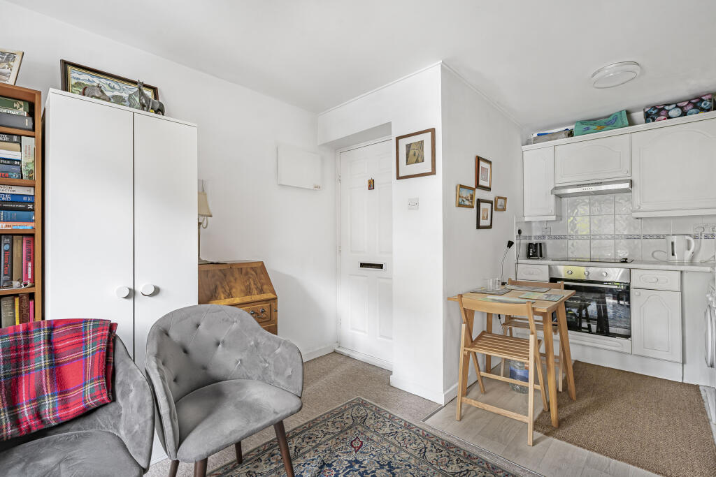 Additional image 7 of Chatsworth Court, Granville Road, St. Albans, Hertfordshire