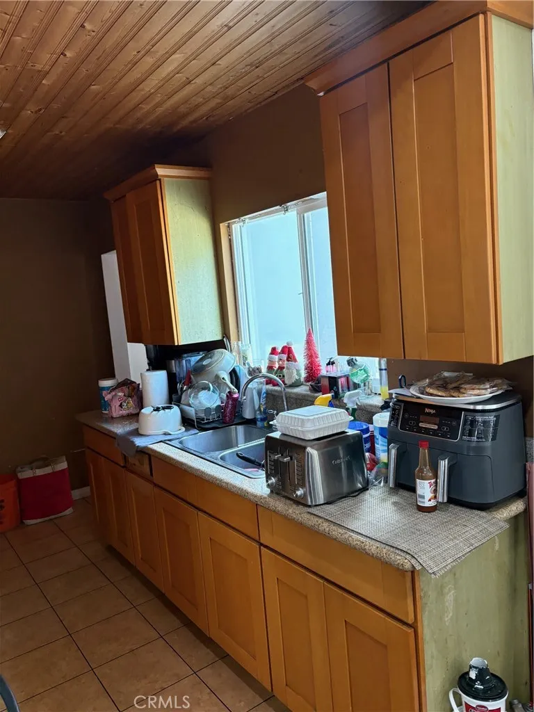 Additional image 43 of 2911 Baltic Ave, Long Beach, CA 90810