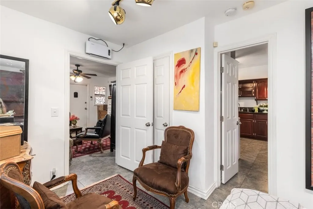 Additional image 44 of 657 W 66th St, Los Angeles, CA 90044