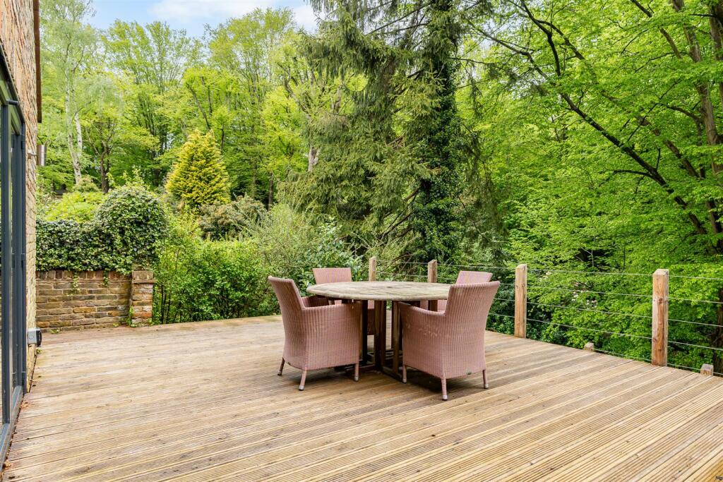 Additional image 27 of Bishops Road, Tewin, Welwyn