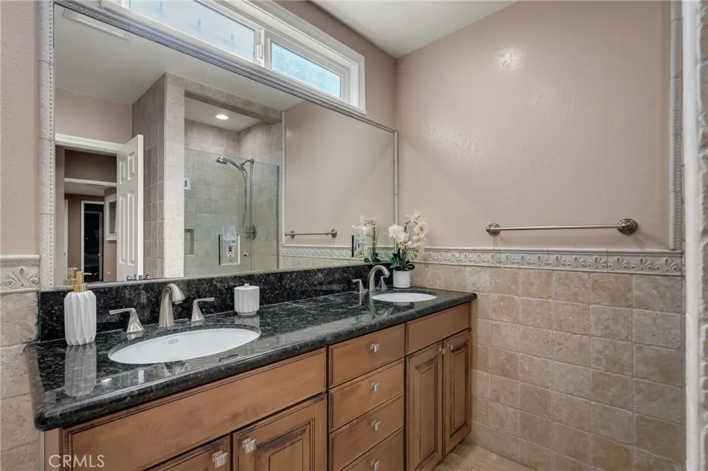 Additional image 40 of 10624 S 6th Ave, Inglewood, CA 90303