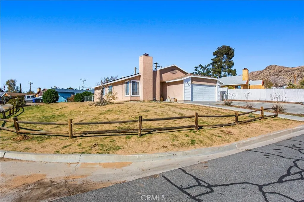 Additional image 39 of 16422 Tolowa Rd, Apple Valley, CA 92307