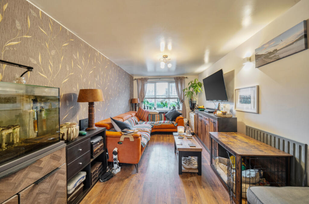 Additional image 2 of Wenham Place, Hatfield, AL10