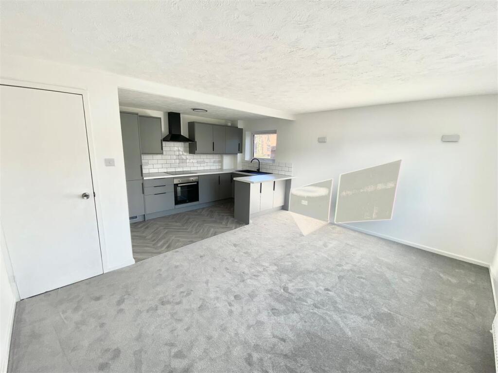 Additional image 4 of Welham Court, Welham Green