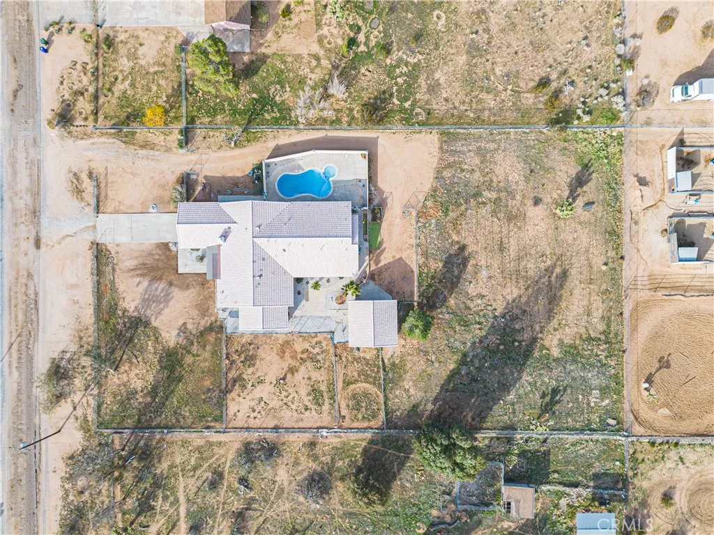 Additional image 98 of 9515 Juniper St, Apple Valley, CA 92308