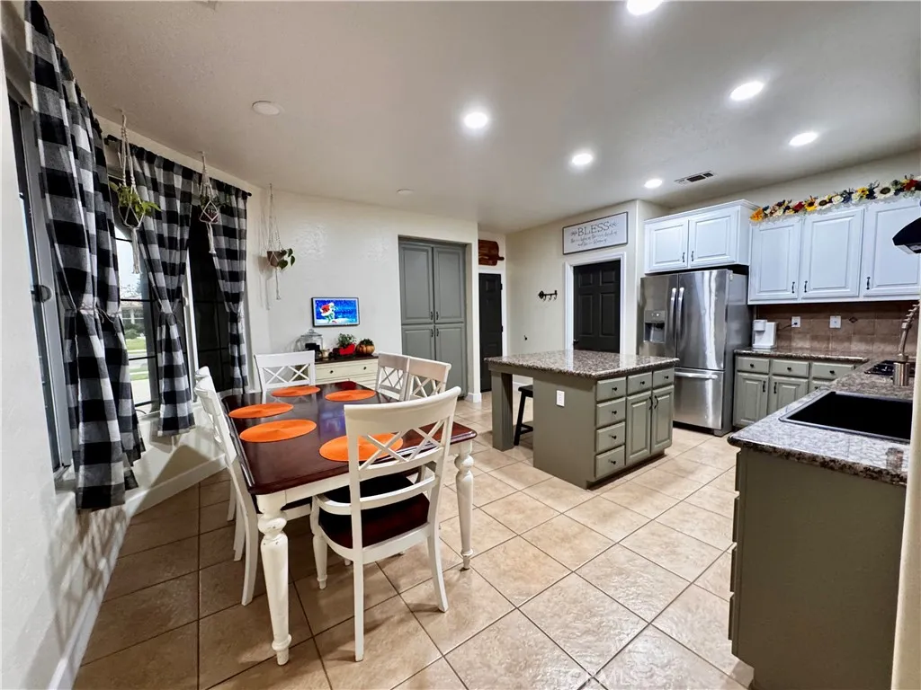 Additional image 87 of 2945 W Vine Ave, Visalia, CA 93291