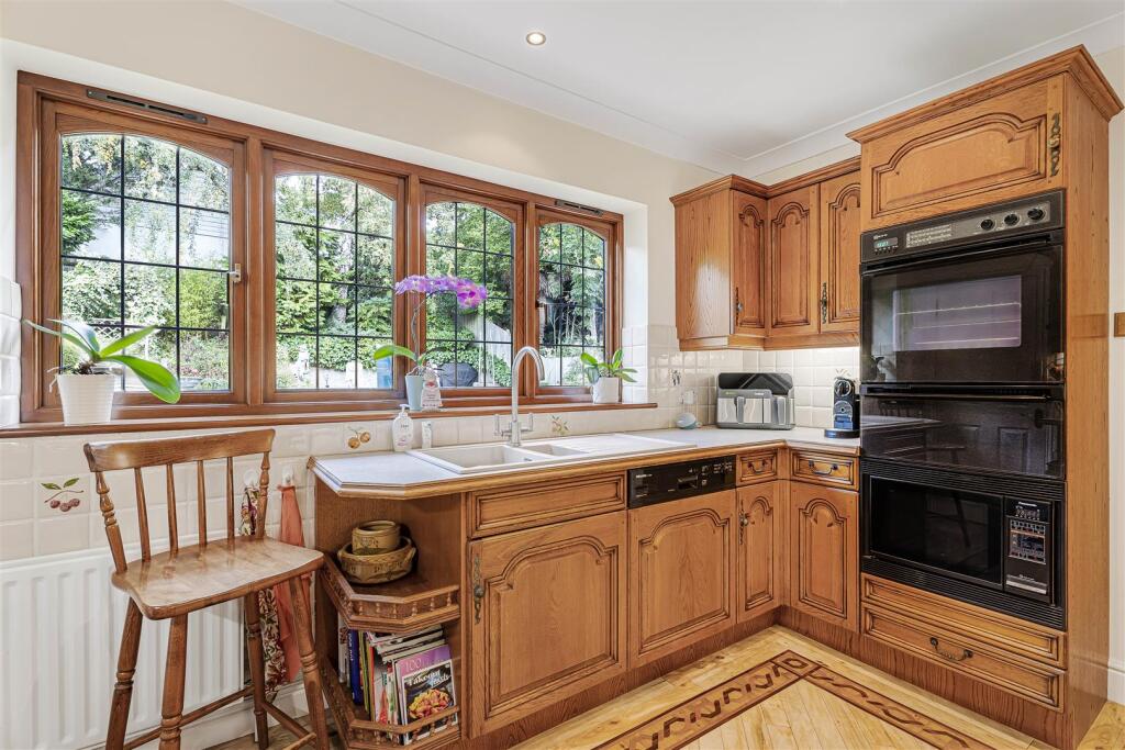 Additional image 6 of Robbery Bottom Lane, Welwyn