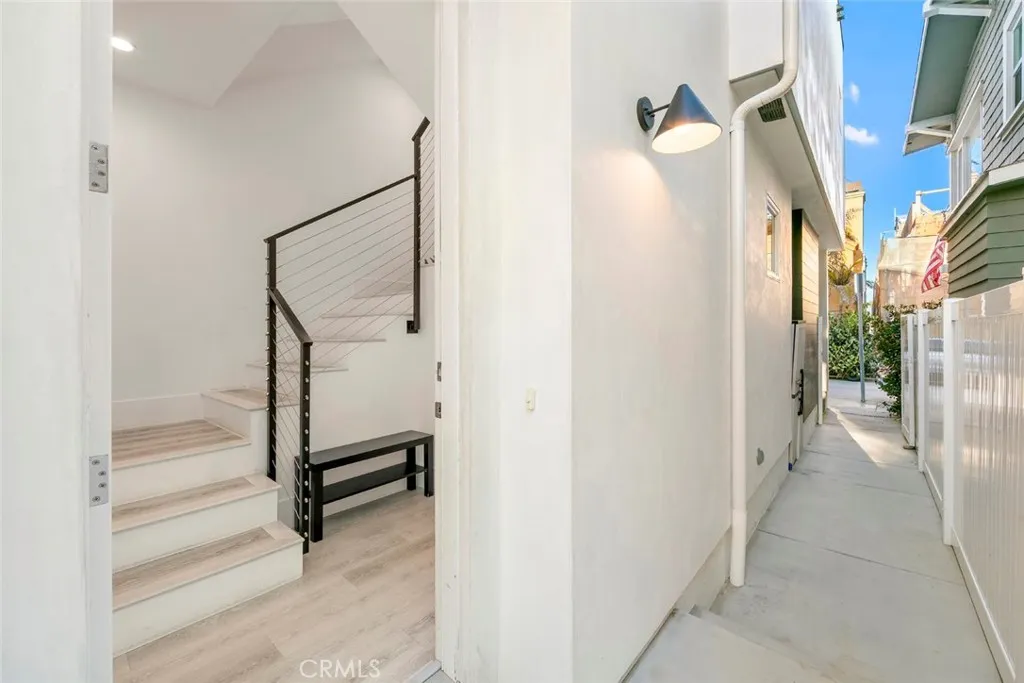 Additional image 33 of 417 E Bay Ave, Newport Beach, CA 92661