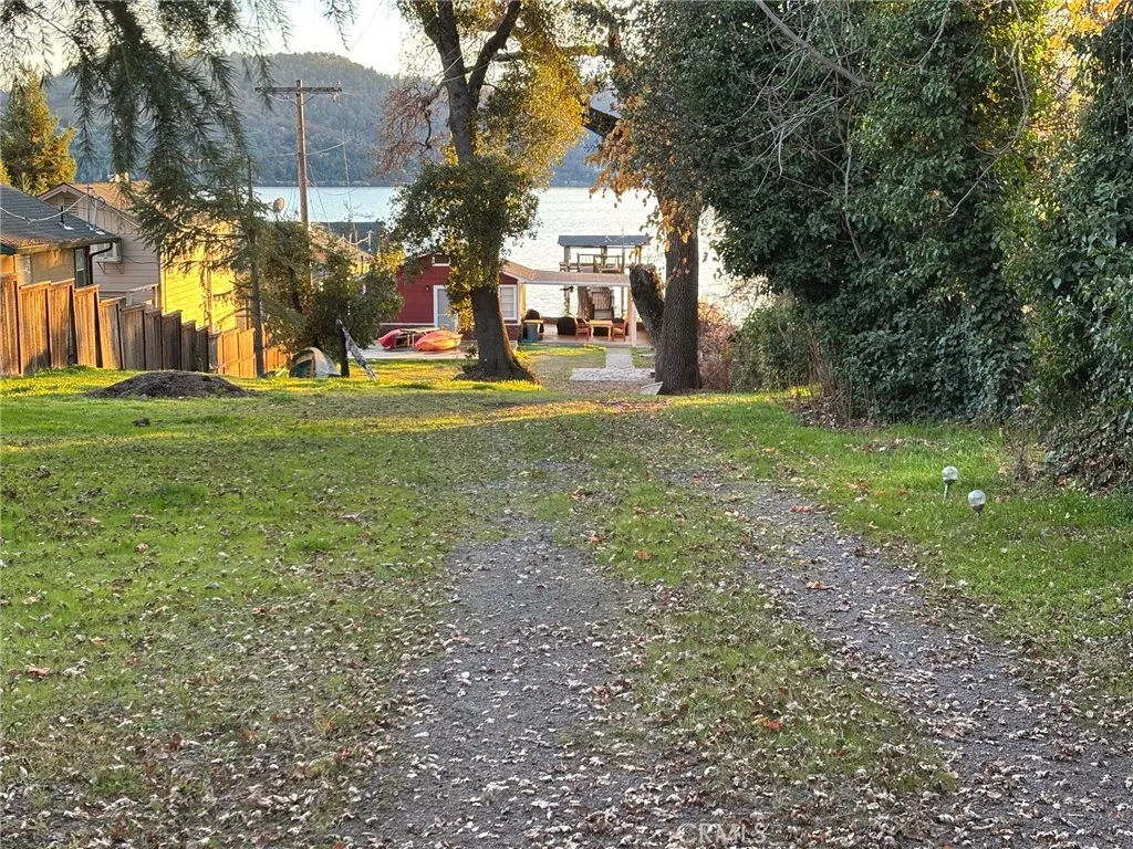 Additional image 3 of 13791 Lakeshore Dr, Clearlake, CA 95422