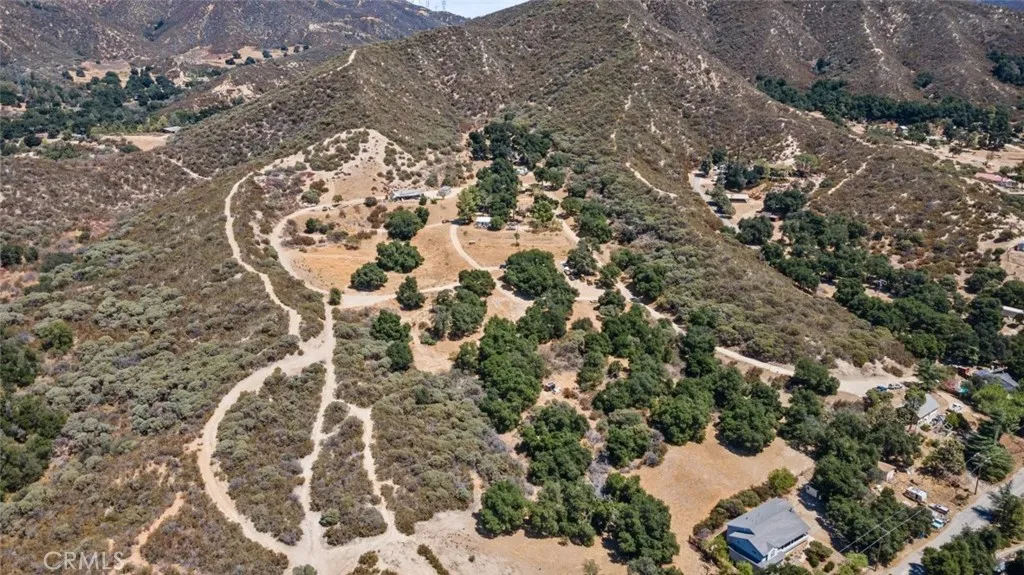 Additional image 33 of 39813 Calle Carona, Green Valley, CA 91390