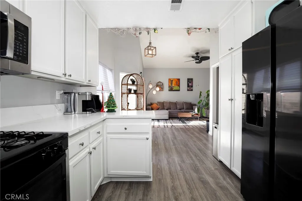 Additional image 48 of 42302 58th St W, Lancaster, CA 93536