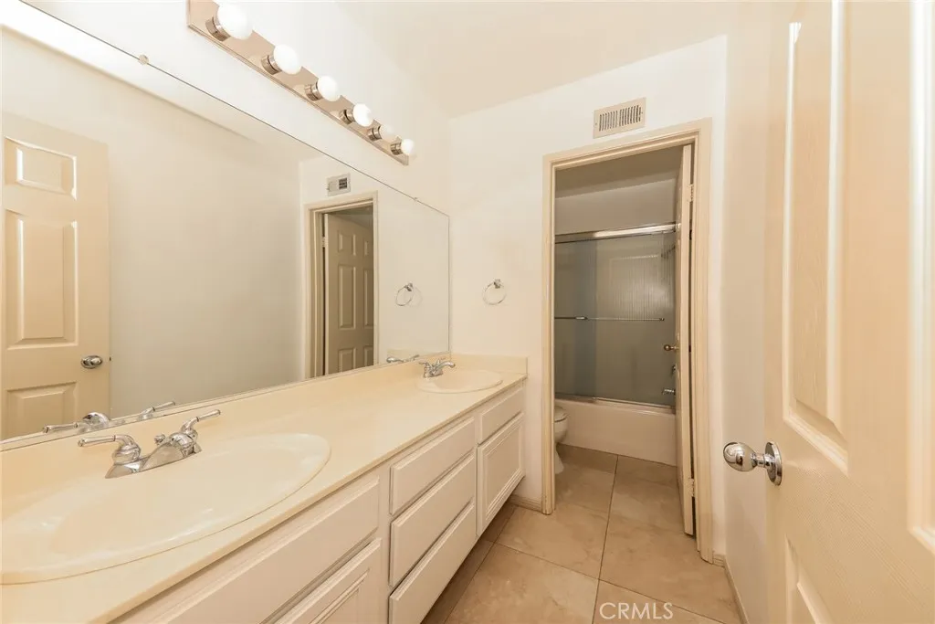 Additional image 40 of 620 Walnut Cir, Corona, CA 92881