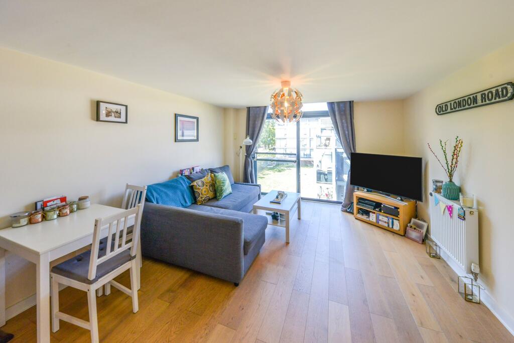 Additional image 6 of Trinity Court, Newsom Place, St. Albans, AL1