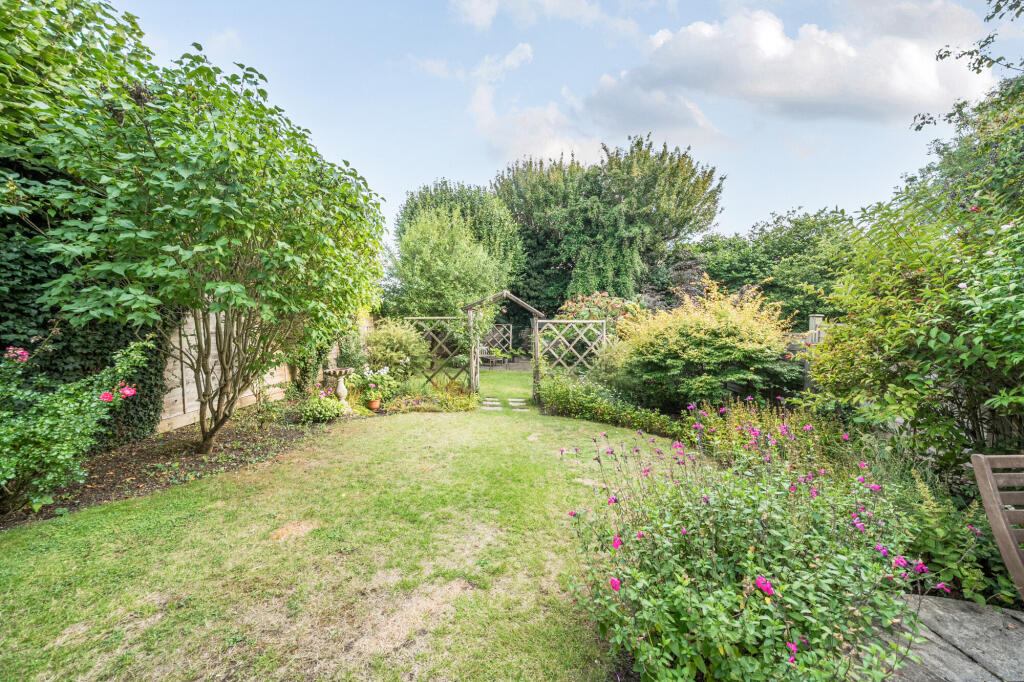 Additional image 2 of Cravells Road, Harpenden, AL5