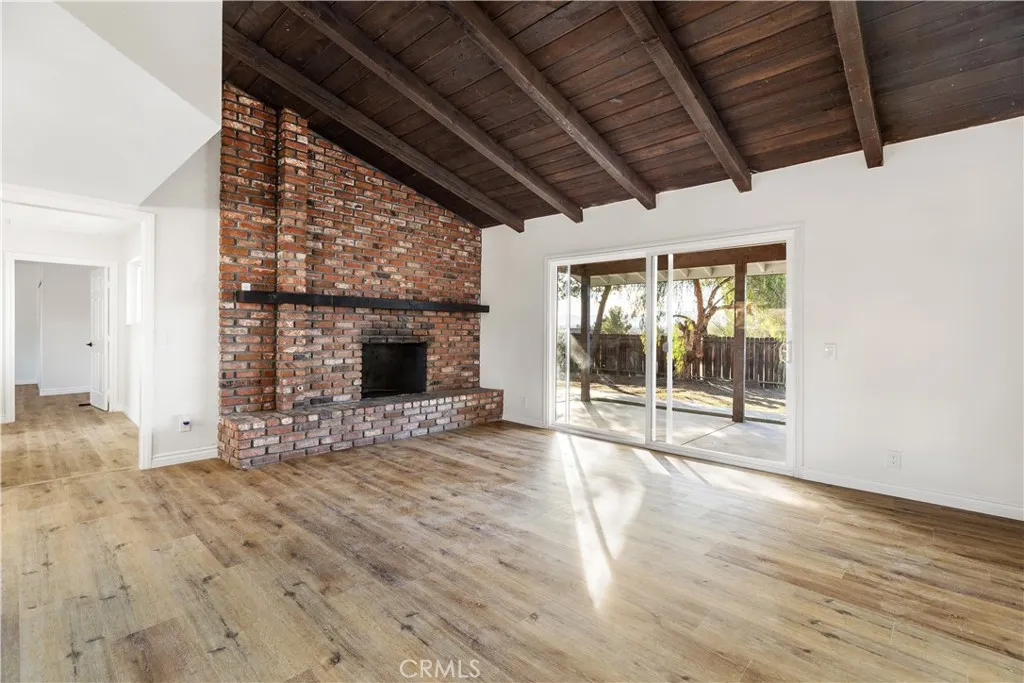 Additional image 3 of 19125 Hupa Rd, Apple Valley, CA 92307