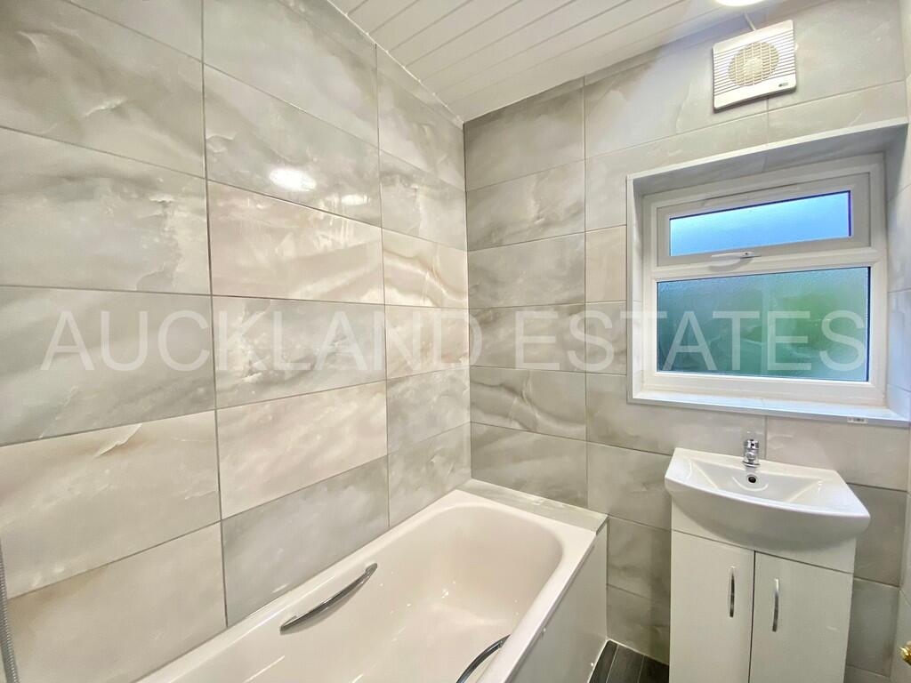 Additional image 6 of Honeysuckle gardens, Hatfield