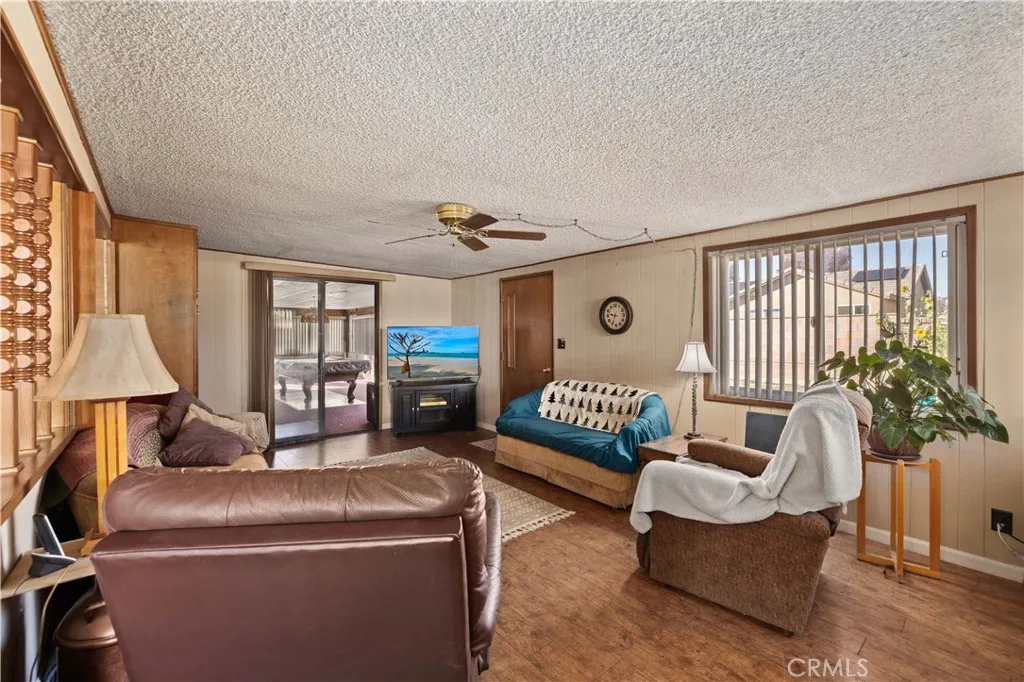 Additional image 30 of 45461 3rd St E, Lancaster, CA 93535