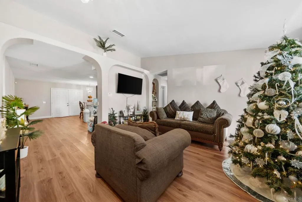 Additional image 39 of 154 E 11Th Street, Perris, CA 92570