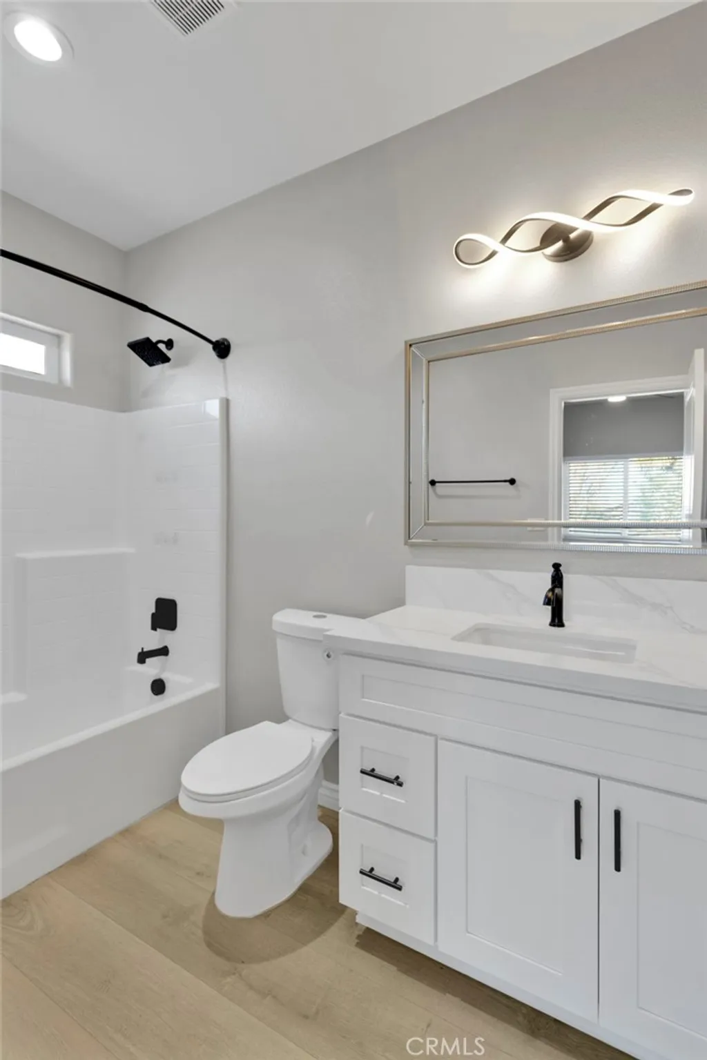 Additional image 19 of 16150 Smoke Tree St, Hesperia, CA 92345