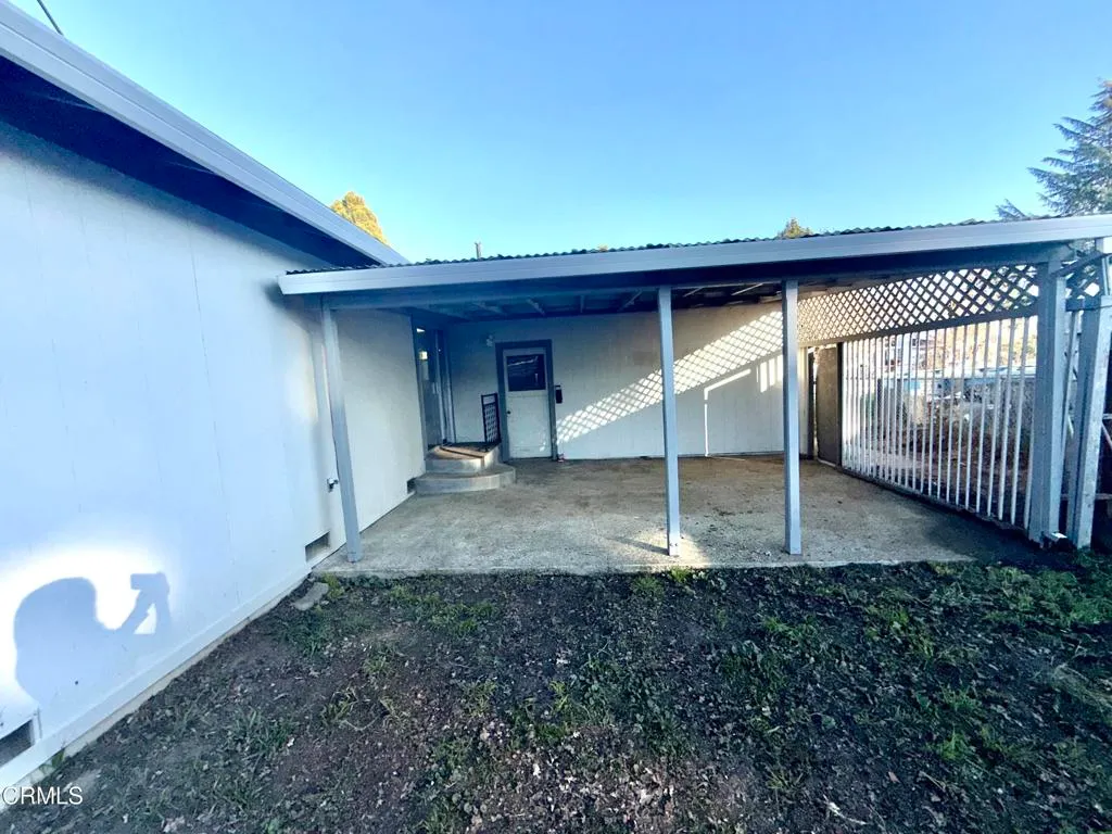 Additional image 43 of 372 S Lenore Avenue, Willits, CA 95490