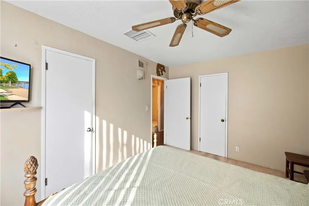 Additional image 18 of 45461 3rd St E, Lancaster, CA 93535