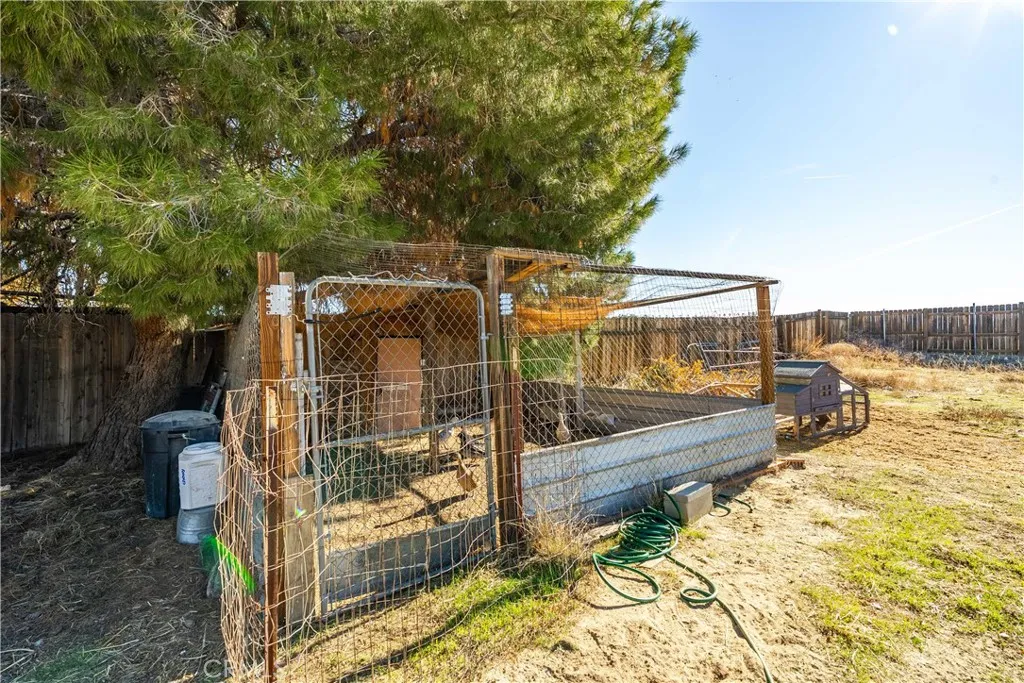 Additional image 32 of 17360 Valeport Ave, Lancaster, CA 93535