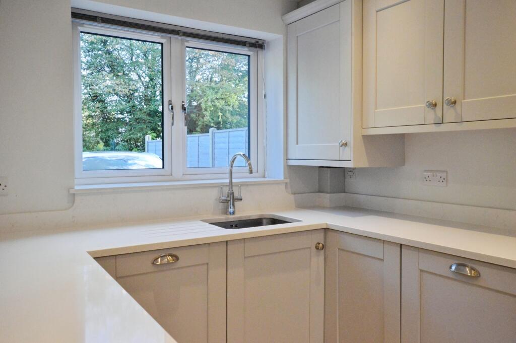 Additional image 19 of Oaklands Lane, St Albans, AL4