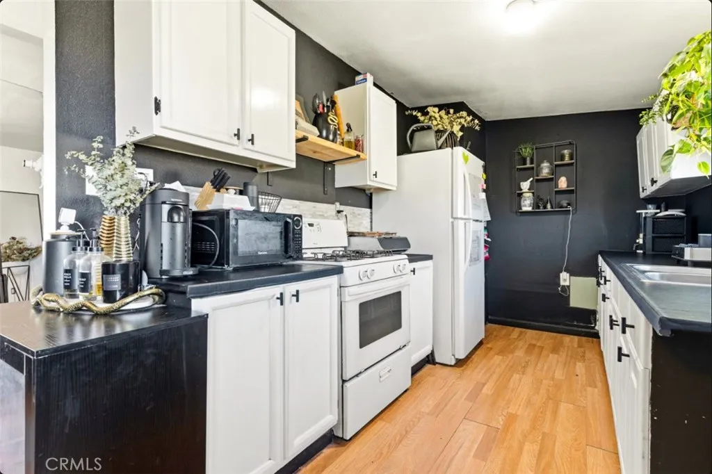 Additional image 20 of 19449 Chamisal St, Adelanto, CA 92301